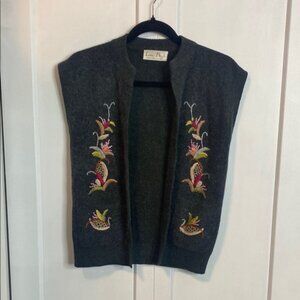 Vintage Love Bird Embroidered Grey Knit Sweater Vestapproximately a medium